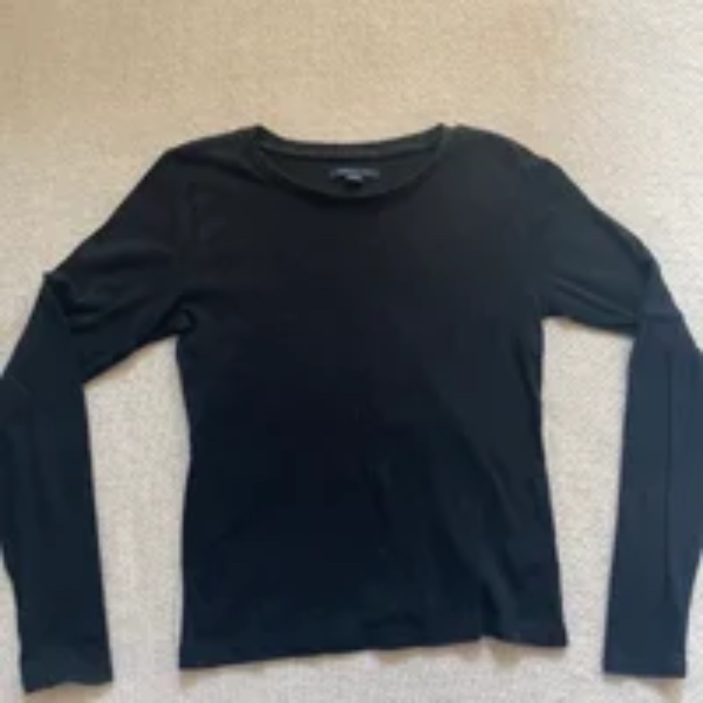 AE Black Long Sleeve